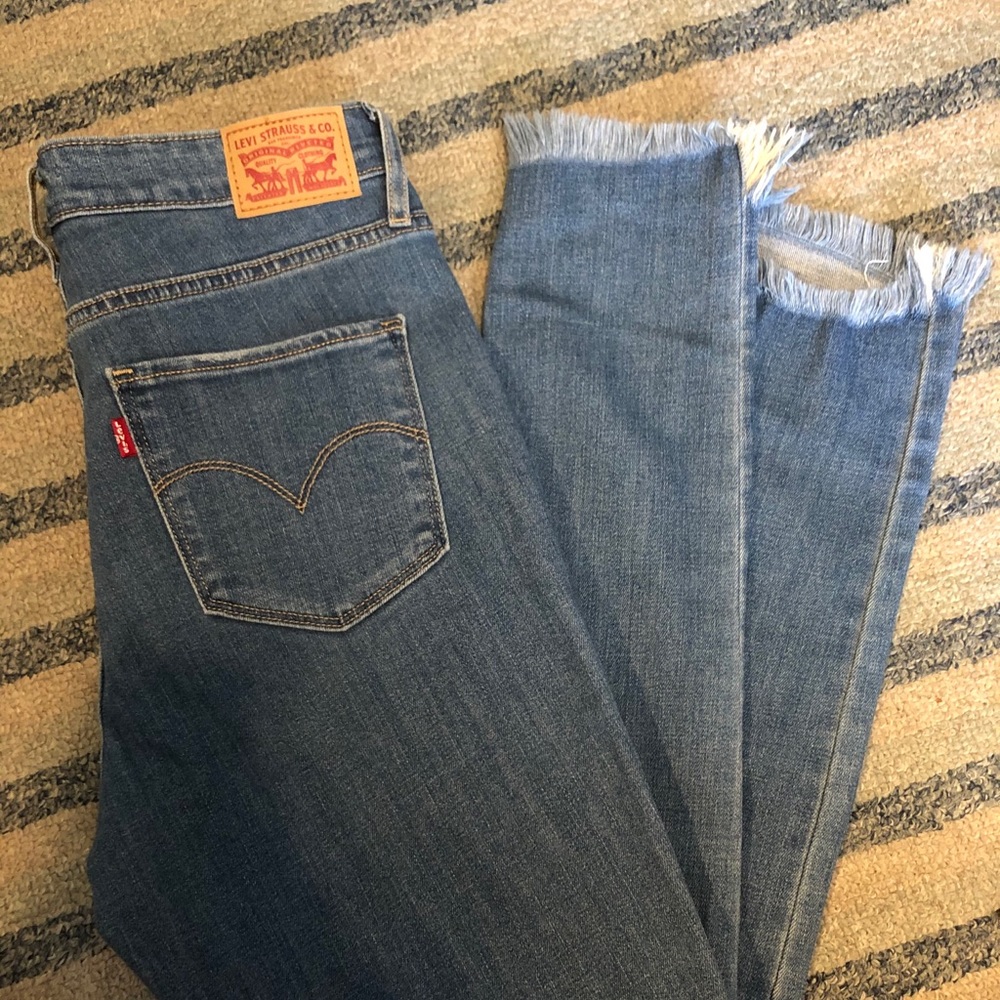 Levi jeans